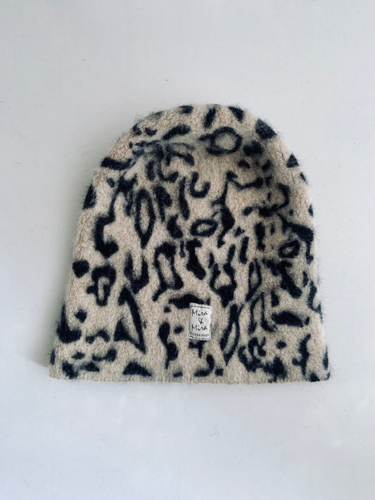 Mira & Mira leopardmössa stl 6-8 år